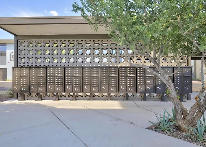 Gasthof Sonoran Oasis With Pool, & Bbq Area
