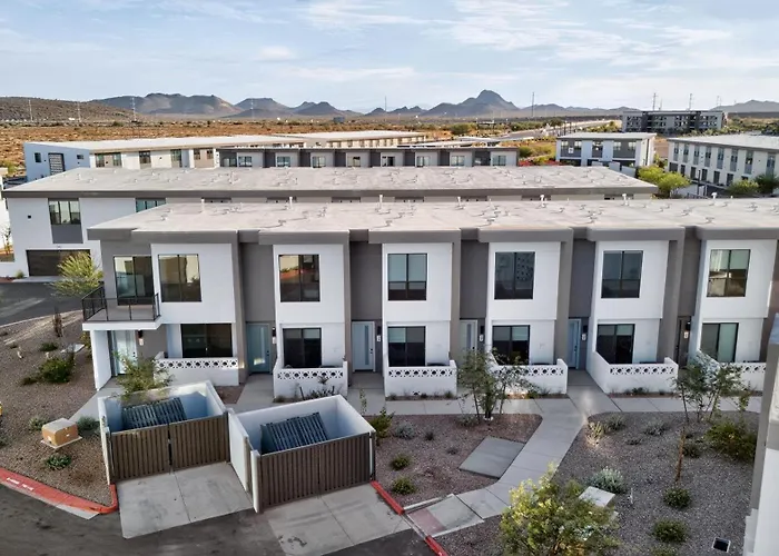 Sonoran Oasis With Pool, & Bbq Area 4*
